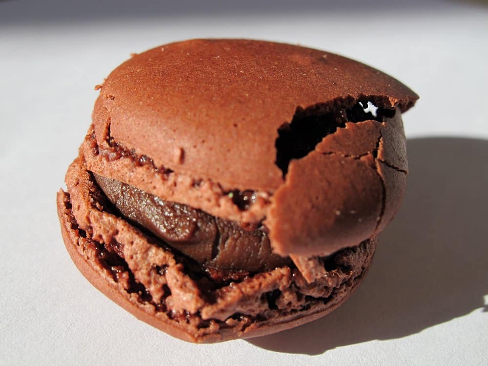 Mousse de macarons au chocolat